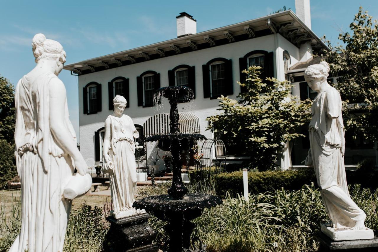 Maxwell Mansion Hotel Lake Geneva Exterior photo